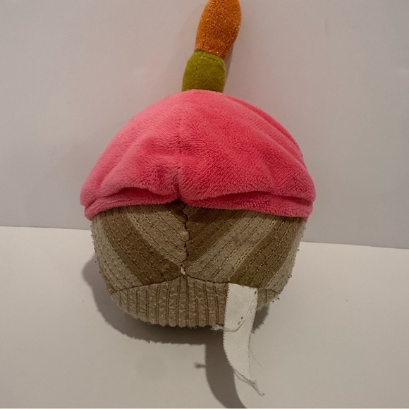 Funko Five Nights at Freddy's NIGHTMARE CUPCAKE Plush Gamestop Exclusive 2016 - Picture 2 of 6